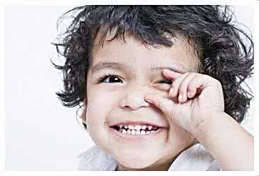 小孩经常眨眼睛是怎么回事